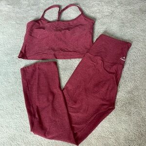 Beyond Yoga Set: Powerbeyond Midi Legging Cropped Tank Top space dye pink